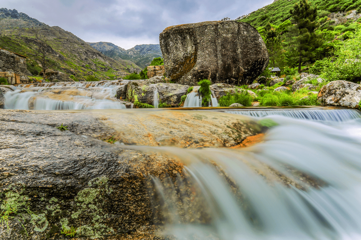 River beach of Loriga