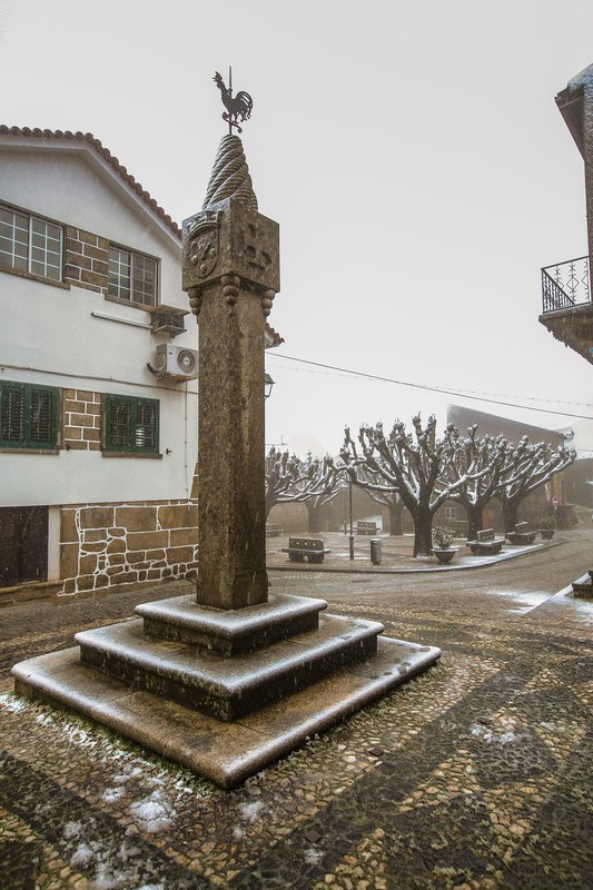 Pelourinho de Folgosinho